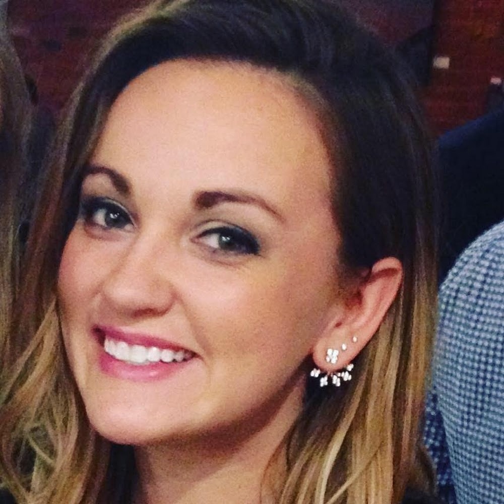 Meet your Posher, Alicia